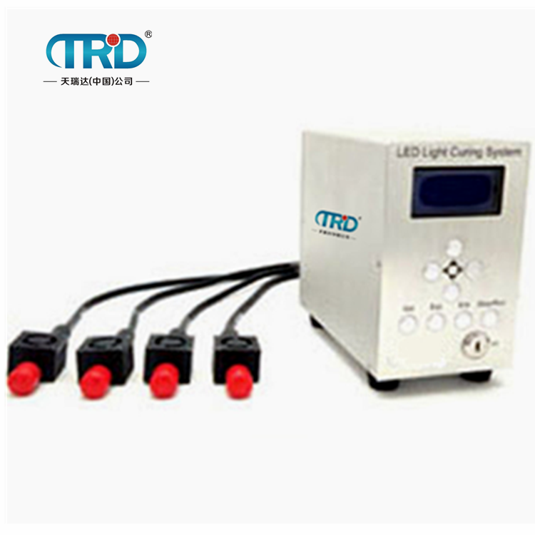 紫外線標(biāo)準(zhǔn)4頭UV點(diǎn)光源固化設(shè)備